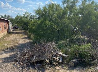 161 Ranchitos Rd, Eagle Pass, TX 78852