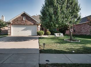 4606 Ridgeway Dr, Mansfield, TX 76063