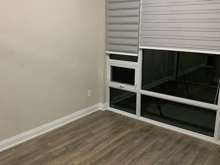 4800 Highway 7 Rd #411 — Photo 11