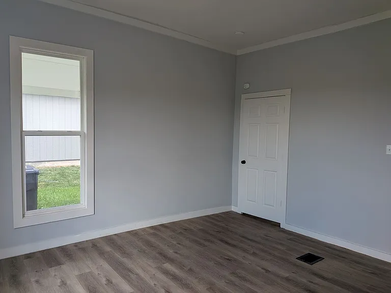 906 N 7th St — Photo 31