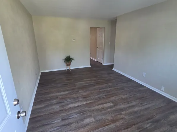 8110 Ransom Rd, Norfolk, VA 23518