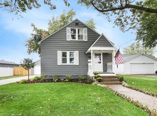 140 N Elm St, Zeeland, MI 49464