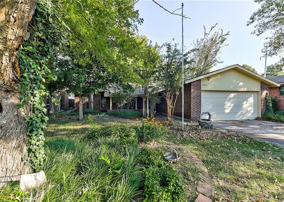 1st image of 405 Greenwood Dr
