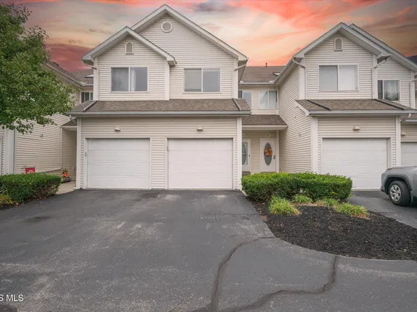 2592 W Village Dr, Toledo, OH 43614
