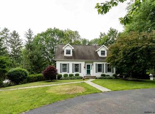 27 Birch Dr, West Sand Lake, NY 12196