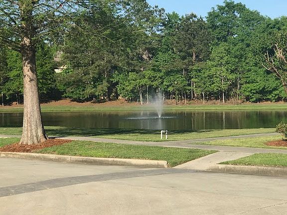 Subdivision lake and fount