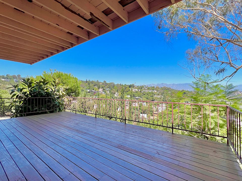 1st image of 3952 W Point Dr