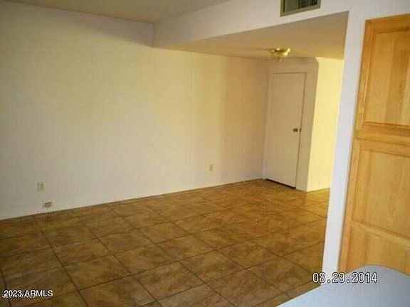 5th image of 8208 N 33rd Ave