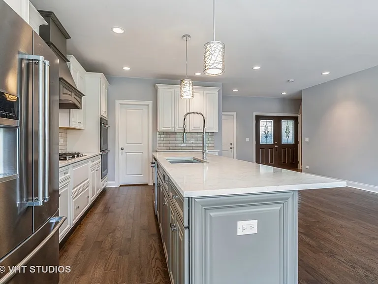 1415 E Fleming Dr S — Photo 8