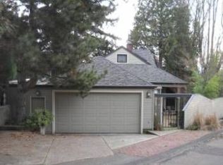 7406 S Fulton Park Blvd, Portland, OR 97219