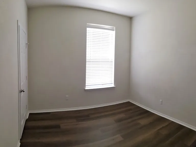 3400 Claymore 11 bdrm 3 (1)_10052022