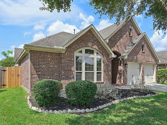 2nd image of 2706 Ginger Cove Lane