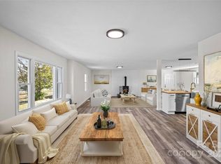 818 Sparrow Springs Rd, Kings Mountain, NC 28086