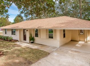650 Maxine Dr, Baton Rouge, LA 70808