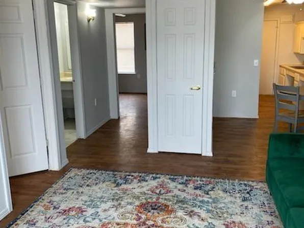 716 S County Line Rd #4, Geary, OK 73040