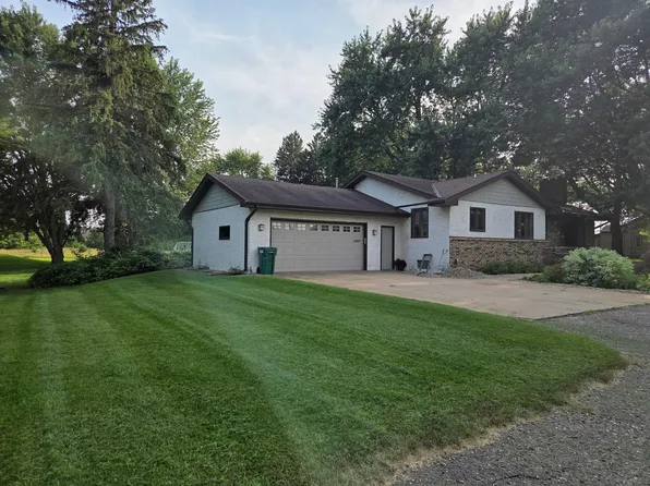 1660 Bunker Lake Blvd NE, Ham Lake, MN 55304