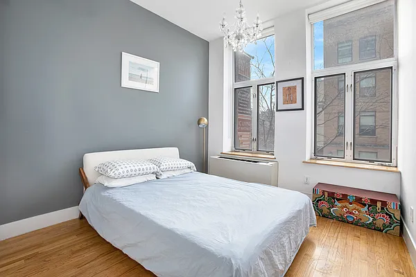 Sold by Compass | media 5