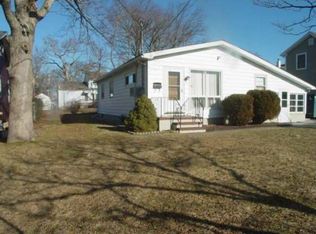 82 Grand Ave, Toms River, NJ 08753