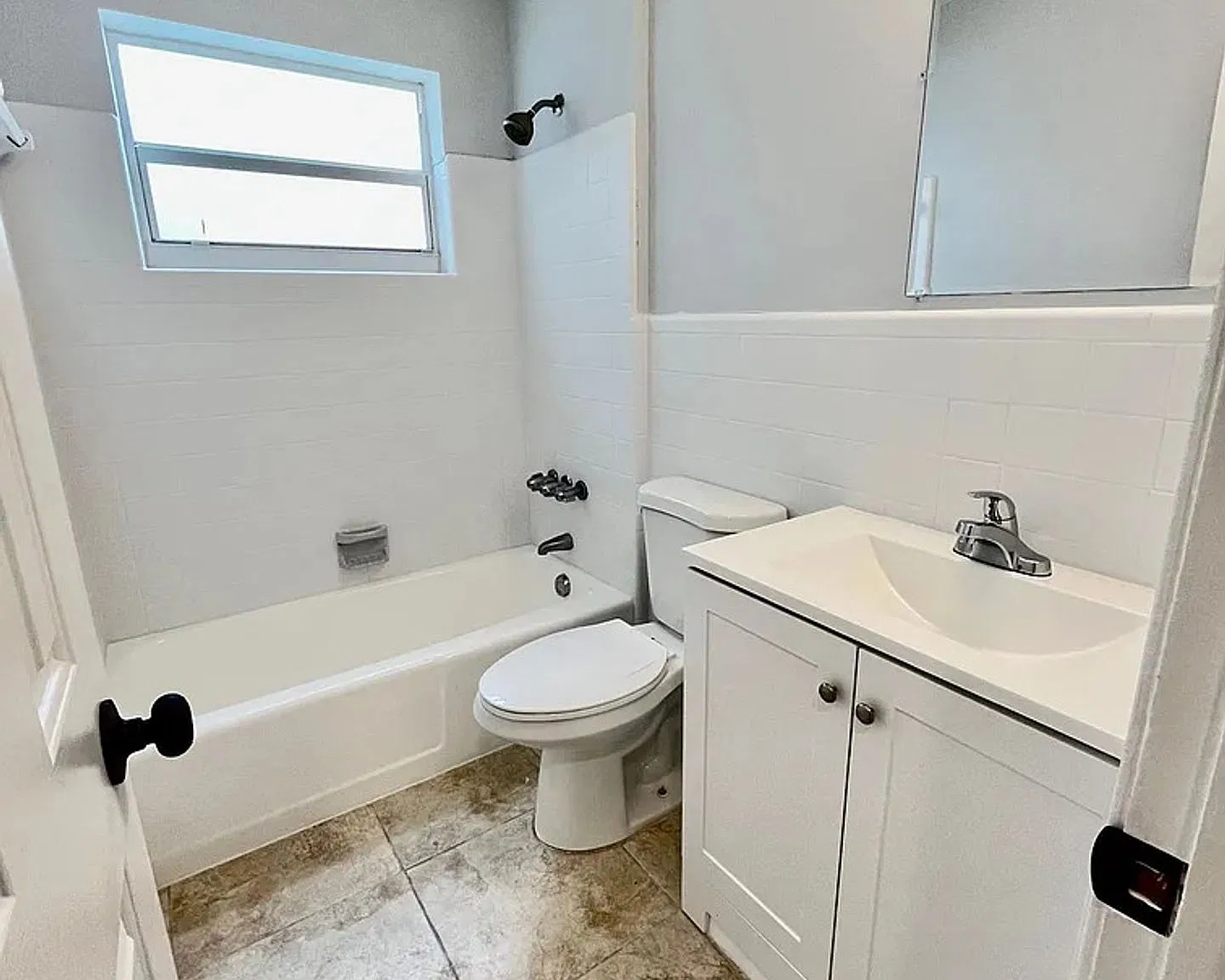 Lighthouse Points Apartments — Photo 3