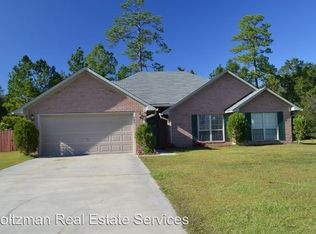 205 W Daryl Dr, Hinesville, GA 31313