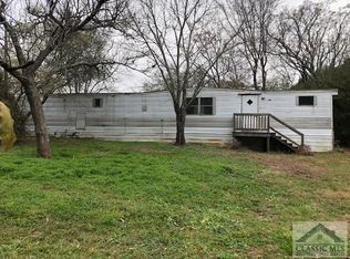 581 Yancey Rd, Arnoldsville, GA 30619