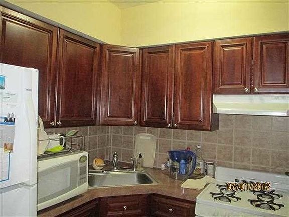3rd image of 2787 John F Kennedy Blvd APT 116