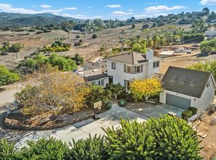 1596 Aldorado Dr, Vista, CA 92084