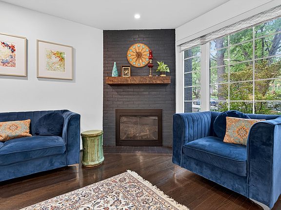 Living Room with Gas Fireplace