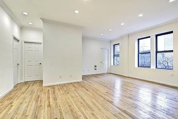 Rented by Prime Rok Real Estate LLC | media 2