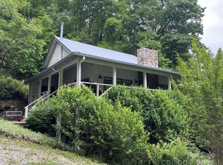 850 Licklog Rd, Bryson City, NC 28713
