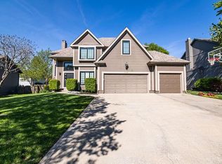 5324 Round Prairie St, Shawnee, KS 66226