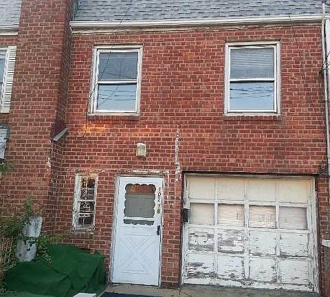 2nd image of 10218 221st St