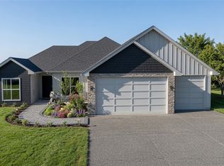 44 Chelmsworth Dr, Bella Vista, AR 72715