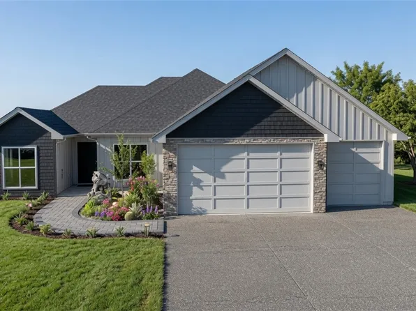 44 Chelmsworth Dr, Bella Vista, AR 72715