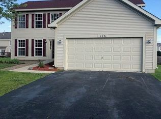 176 Glendale Dr, Bolingbrook, IL 60440