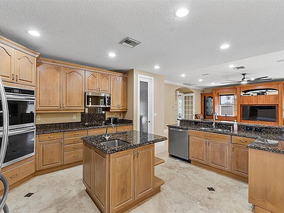 3rd image of 12380 NW 14th Street