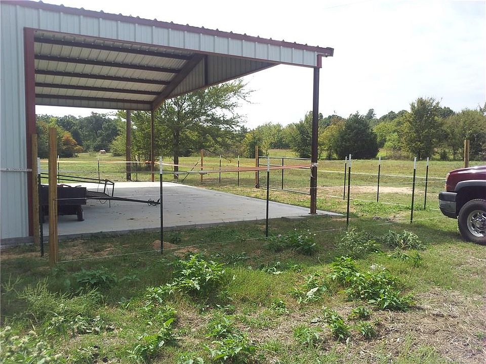 2nd image of 340 County Road 2317