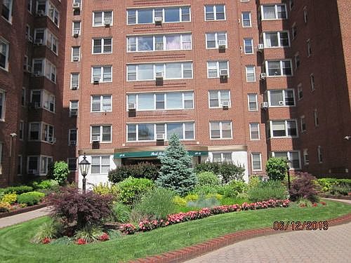 1st image of 11045 Queens Blvd APT 611