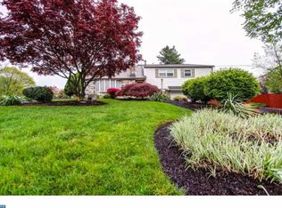 821 Beverly Rd, Rydal, PA 19046