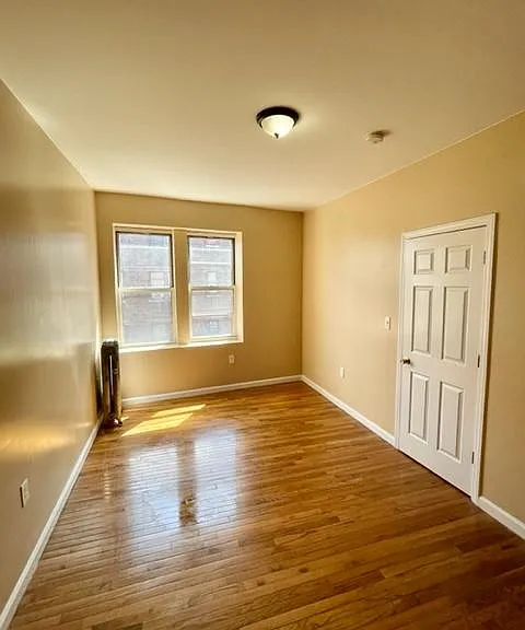 1025 N Broad St — Photo 5