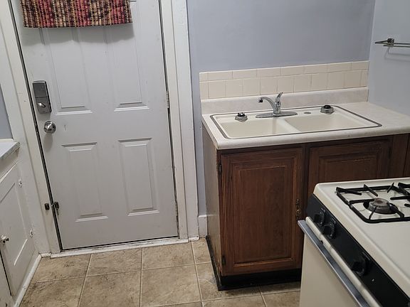 2nd image of 835 Monmouth Blvd #1