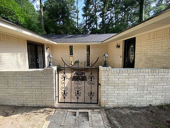 4th image of 1418 Shelton Dr