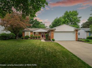 1344 Red Leaf Ln, East Lansing, MI 48823