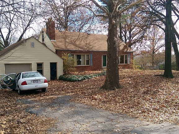 3rd image of 66 S Schlueter Ave