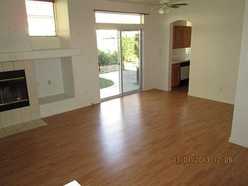 2nd image of 776 Chateau Cir