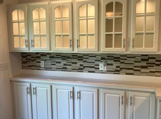 591 Azalea Cir, Northfield, OH 44067