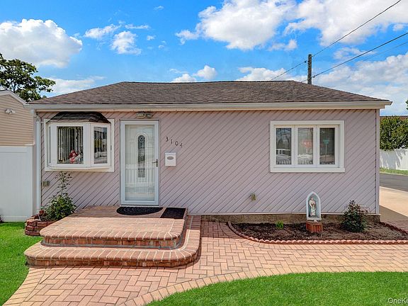2nd image of 3104 Royal Avenue