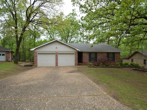 1206 Kings Mountain Dr, Little Rock, AR 72211