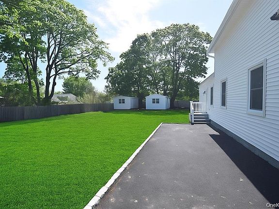 4th image of 7600 Main Road