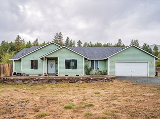 682 Pickett Creek Rd, Grants Pass, OR 97527